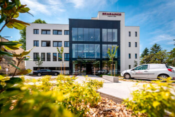 szabadics headquarter